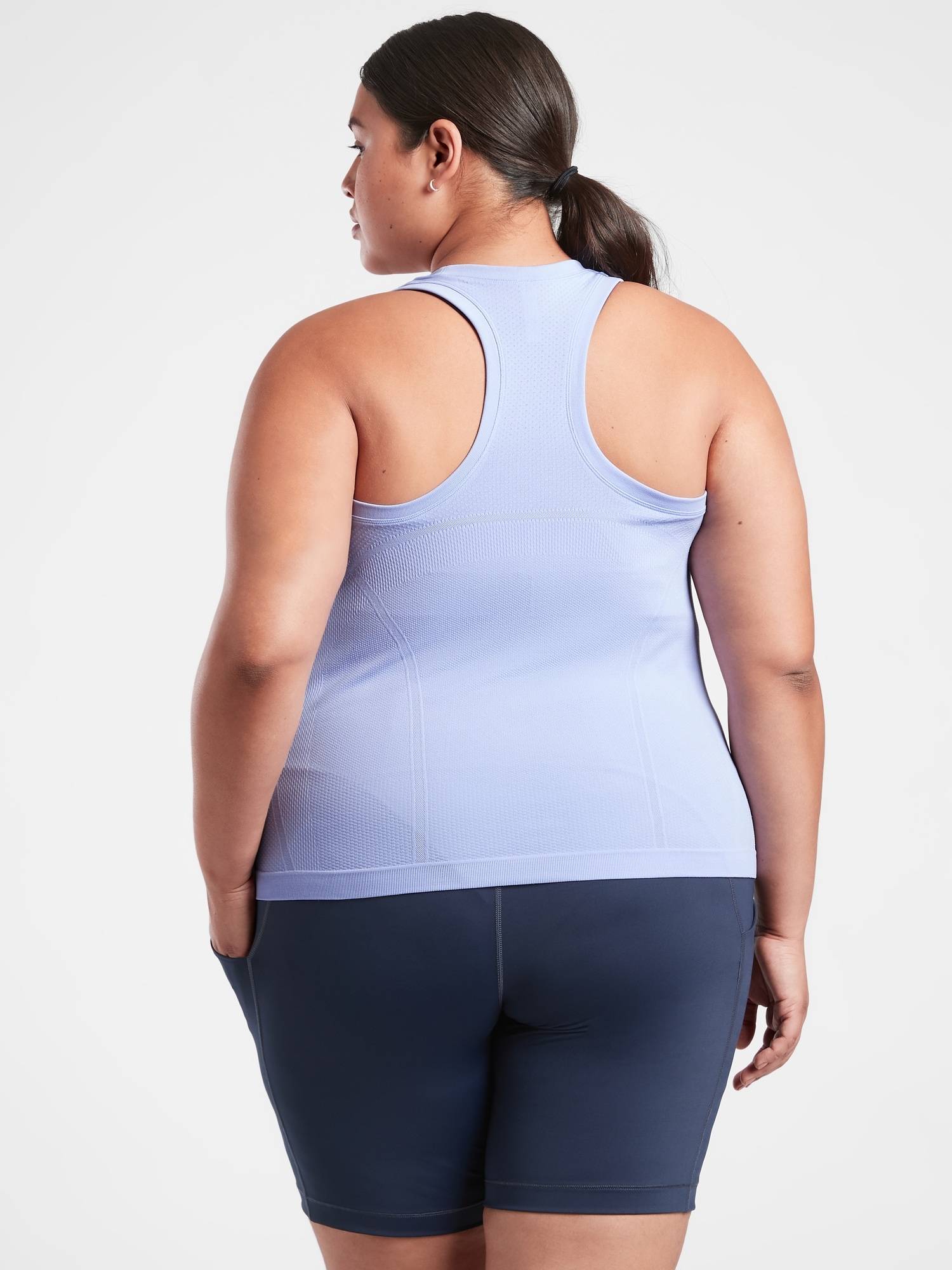 Momentum Seamless Tank