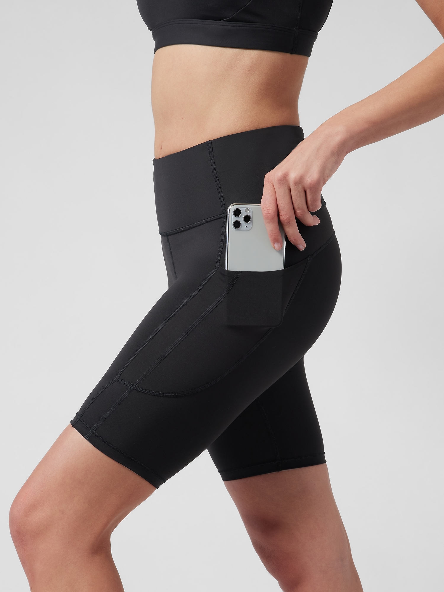 Ultimate Stash II 9 Short