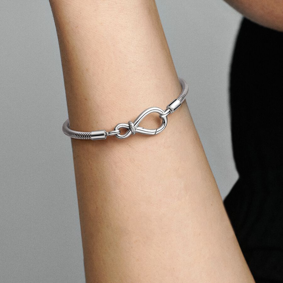 Pandora Moments Infinity Knot Snake Chain Bracelet
