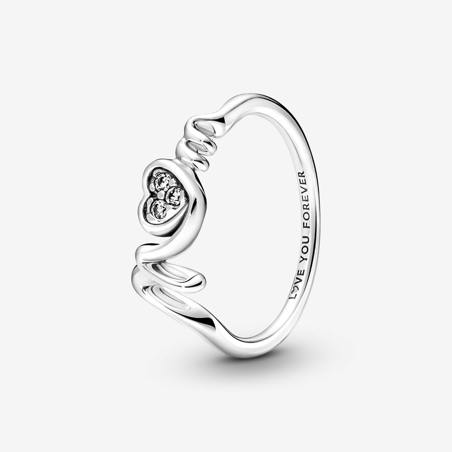 Mom Pav&eacute; Heart Ring