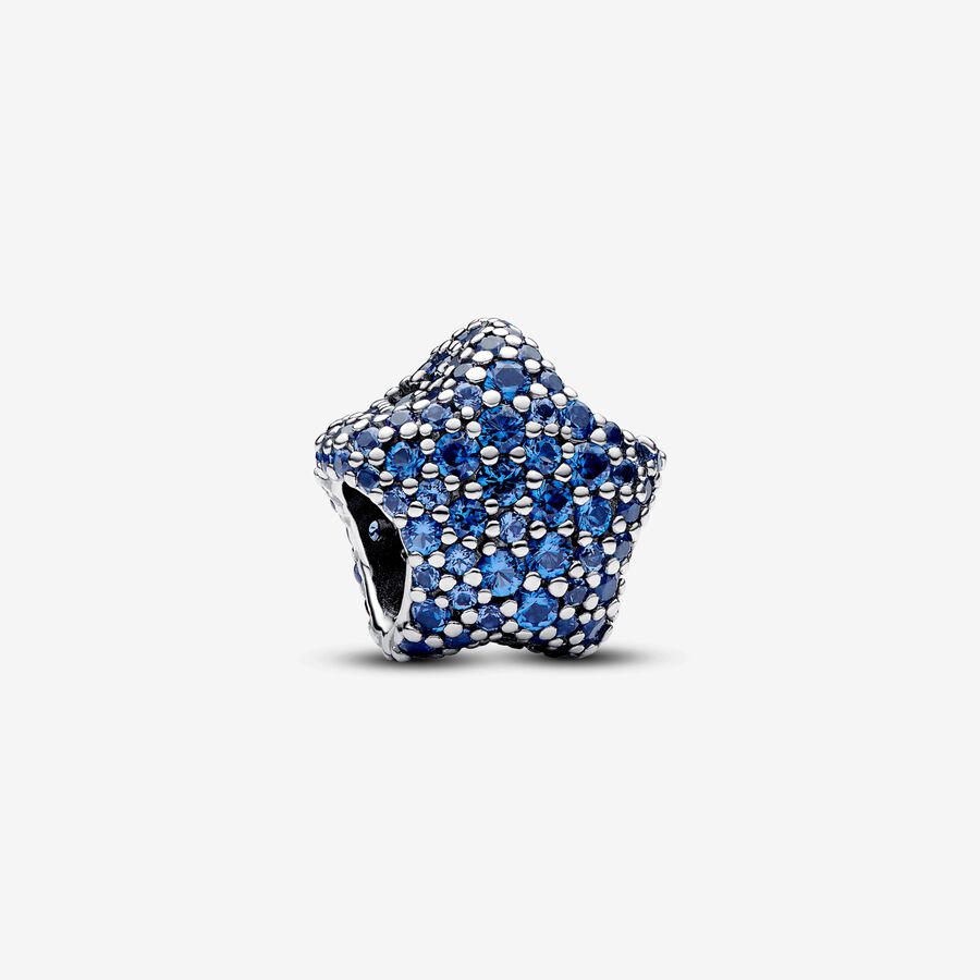 Bold Pav&eacute; Star Charm