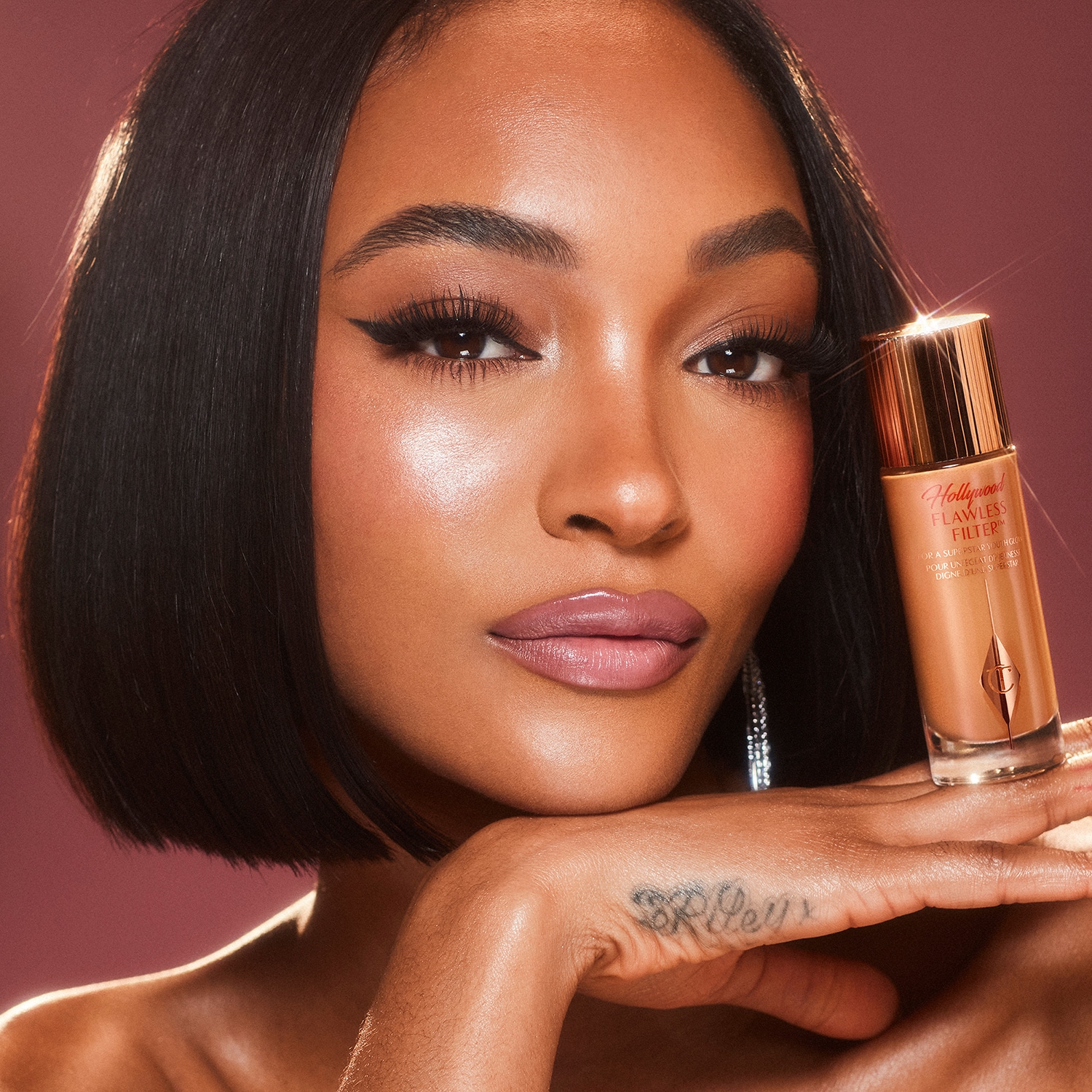 Hollywood Flawless Filter - Highlighter l&iacute;quido