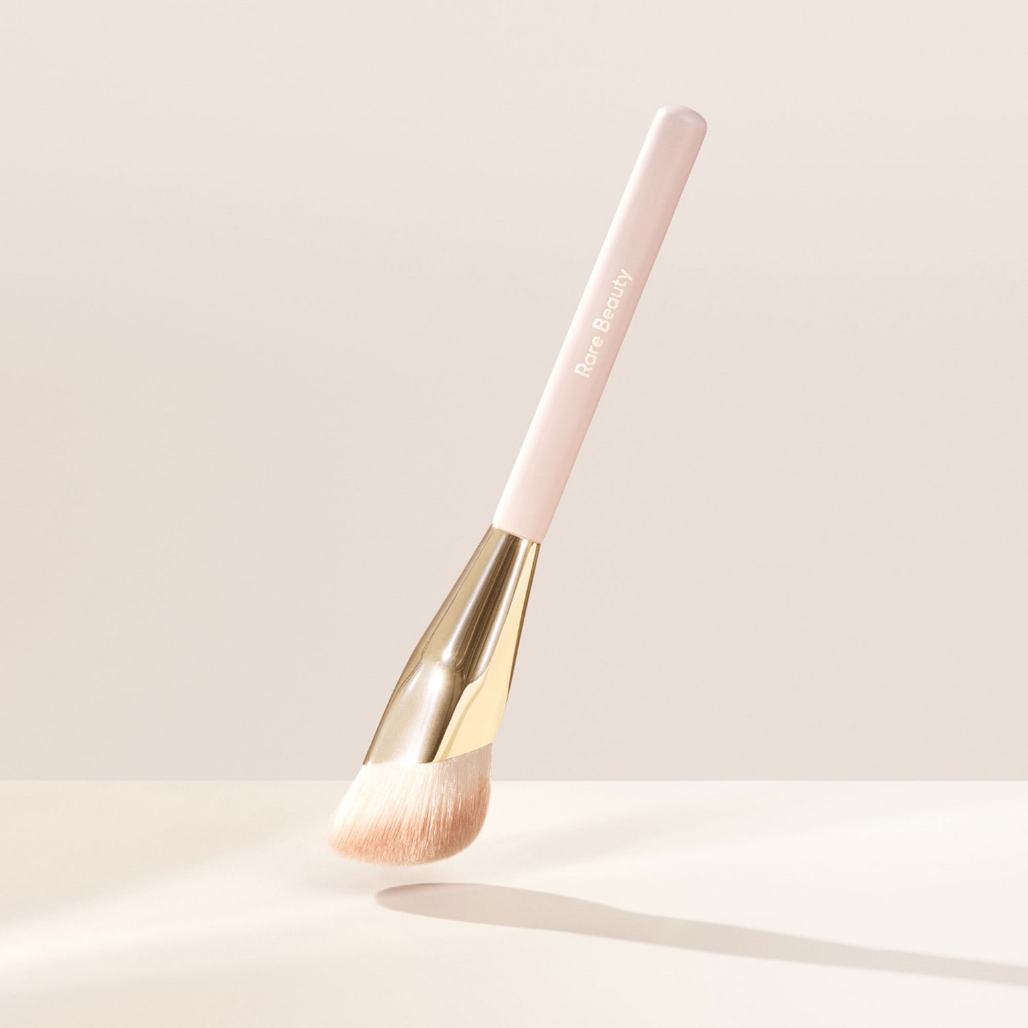 Liquid Touch - Foundation Brush