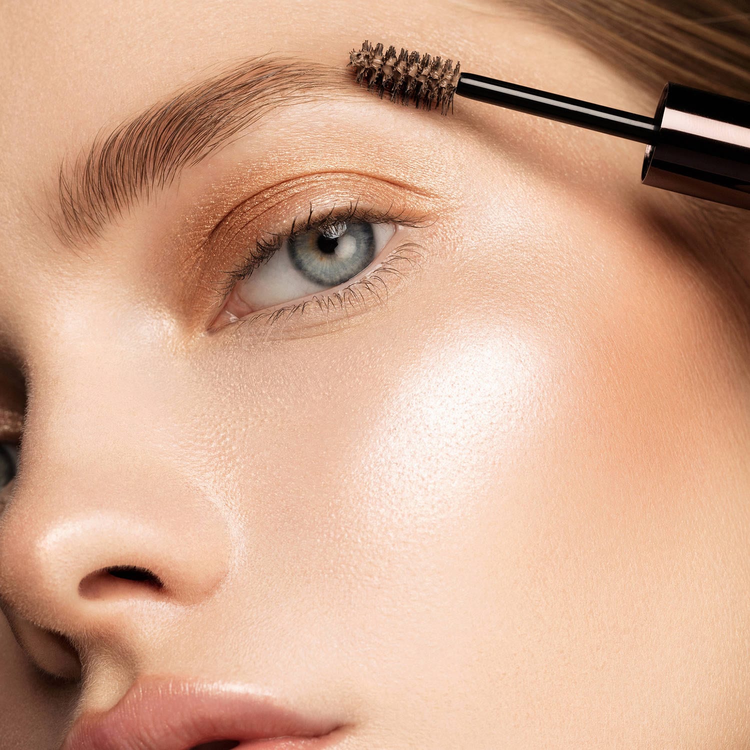 Arch Brow Gel - Gel de cejas voluminizador