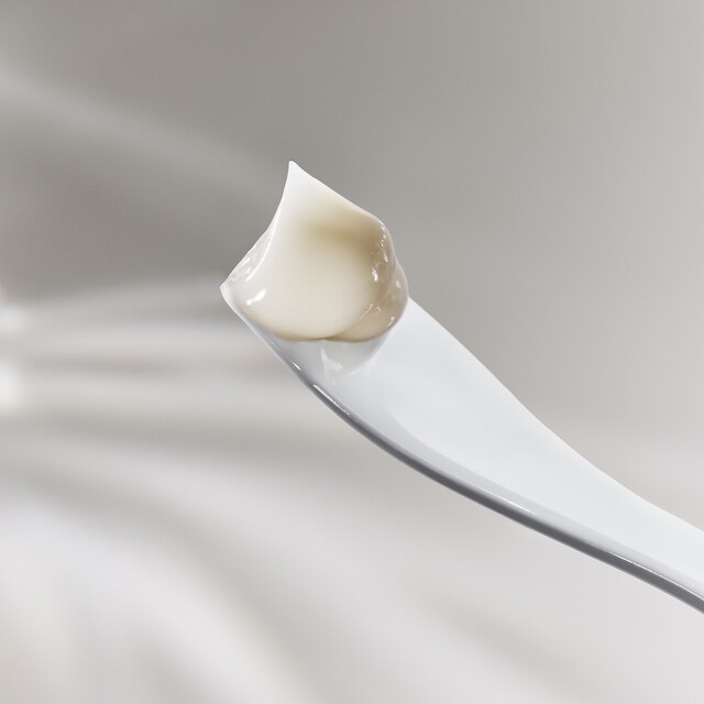 La Crema en Gel Regeneraci&oacute;n Intensa