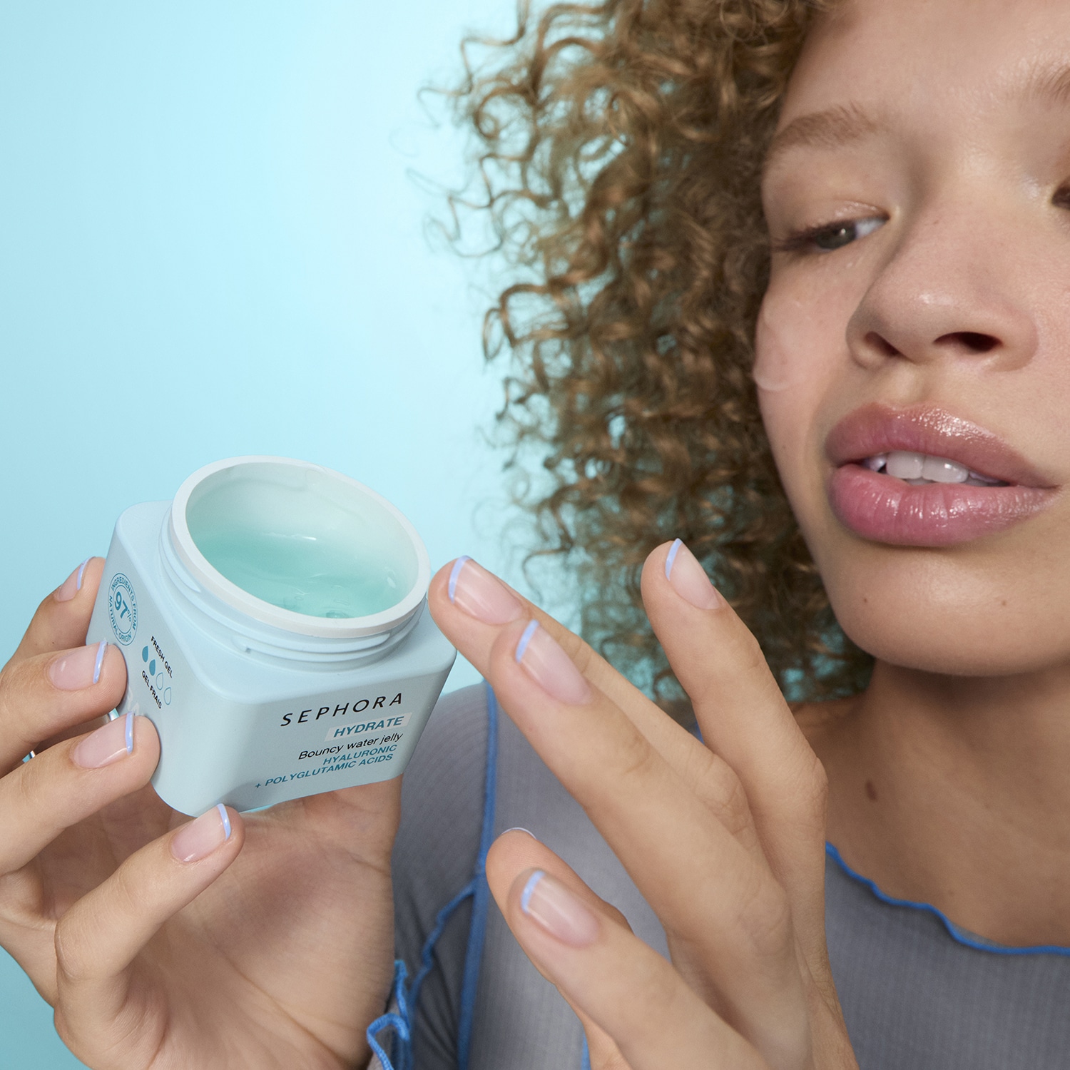 HYDRATE - Gel acuoso revitalizante con &aacute;cido hialur&oacute;nico y poliglut&aacute;mico