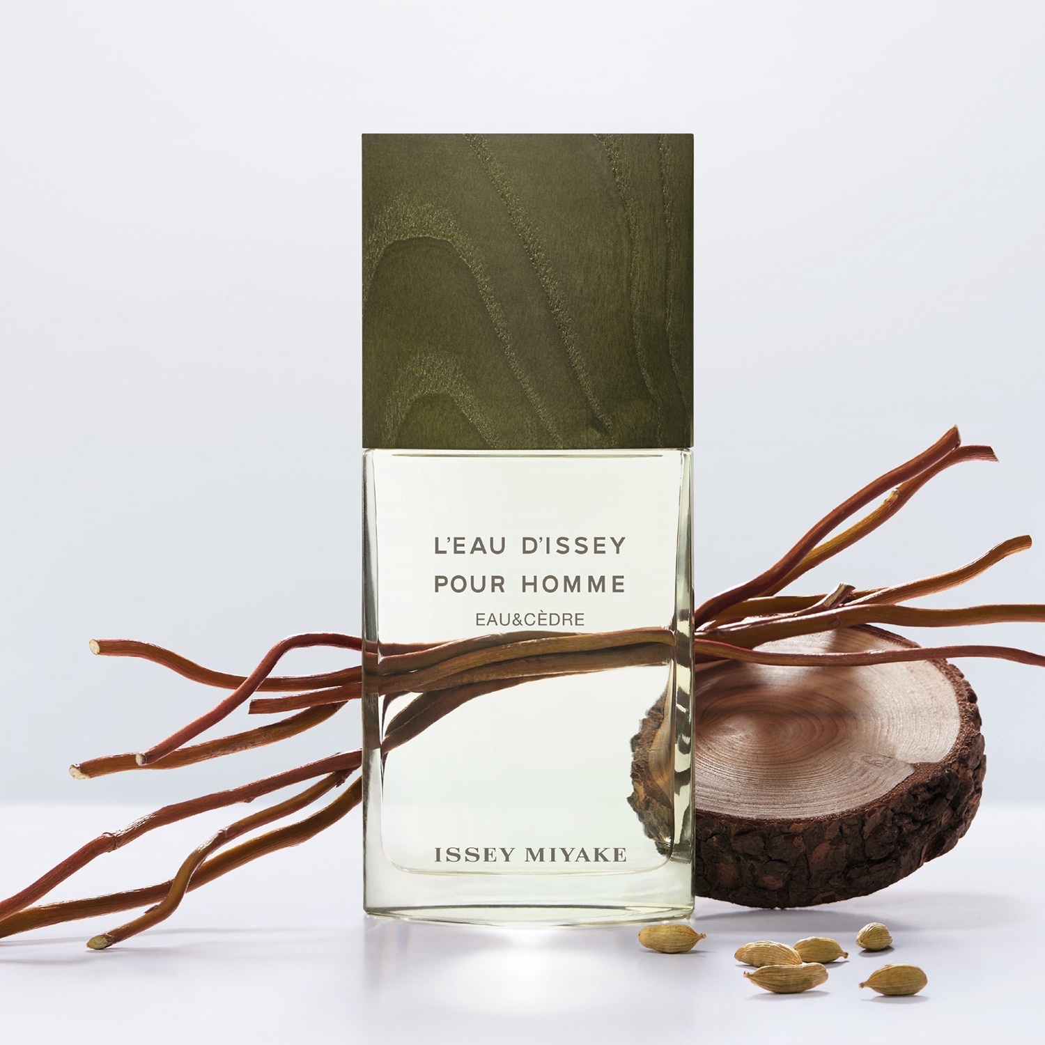 L'Eau D'Issey pour Homme Eau&C&egrave;dre - Eau de Toilette Amaderada Acu&aacute;tica