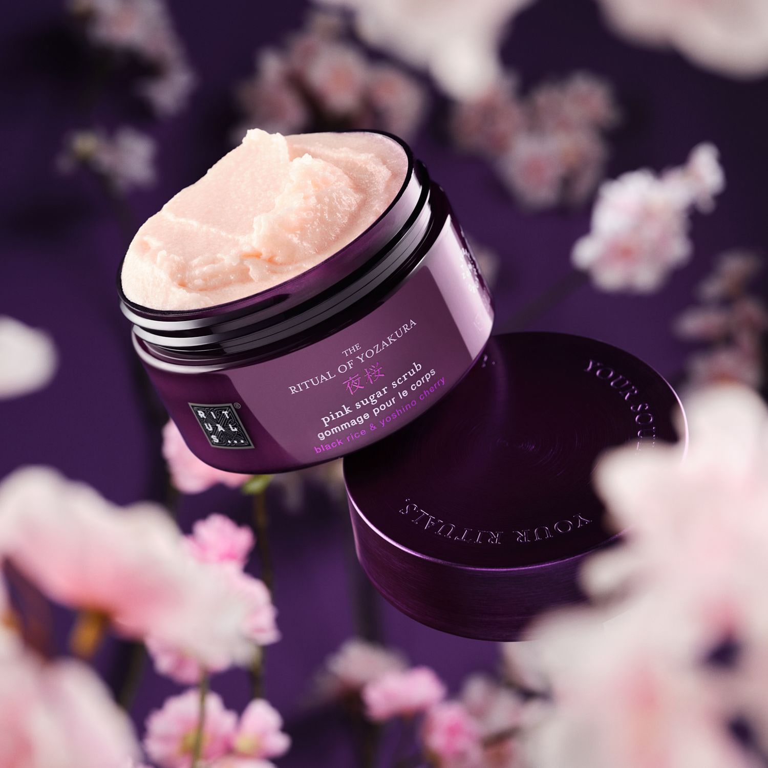 The Ritual of Yozakura - Exfoliante con Az&uacute;car Rosa