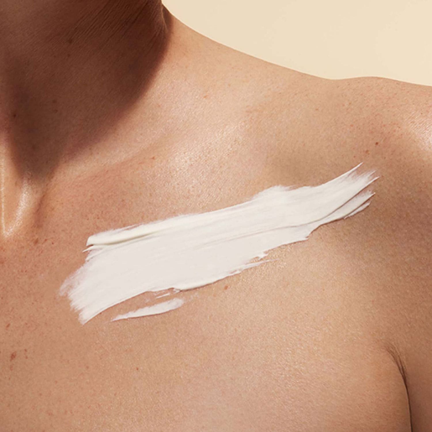 CREMA SOLAR HIDRATANTE - ALTA PROTECCI&Oacute;N  UVA / UVB SPF 30