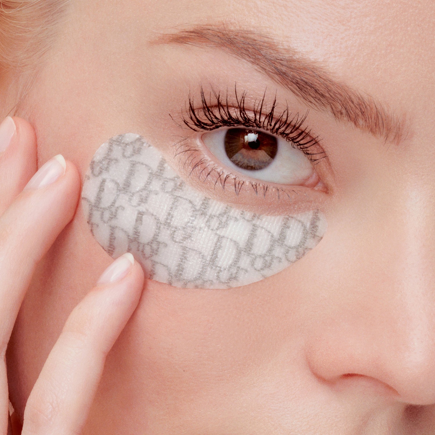 Los Parches de Ojos - parches hidratantes y refrescantes para los ojos