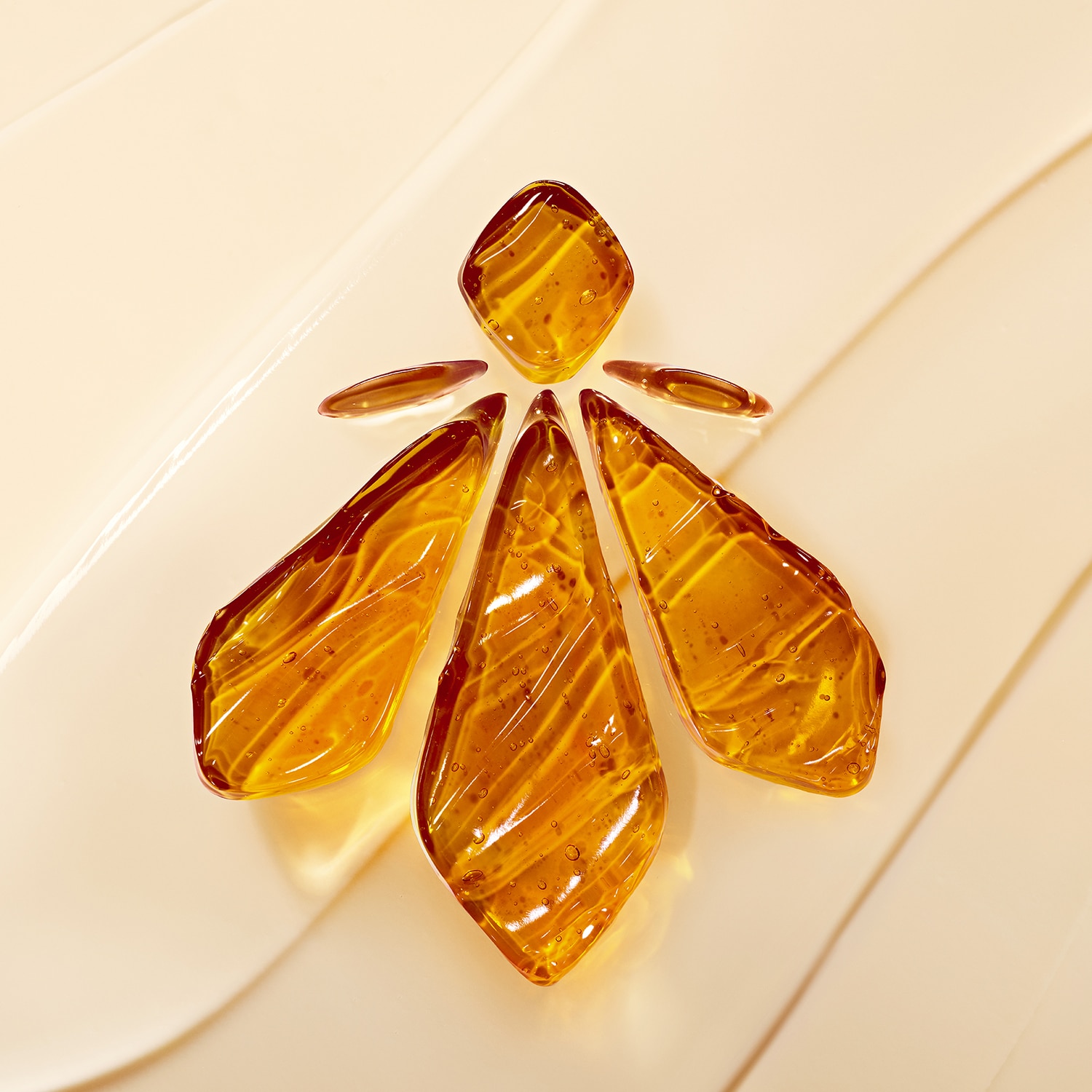 Abeille Royale - B&aacute;lsamo Reparador Juventud de Manos