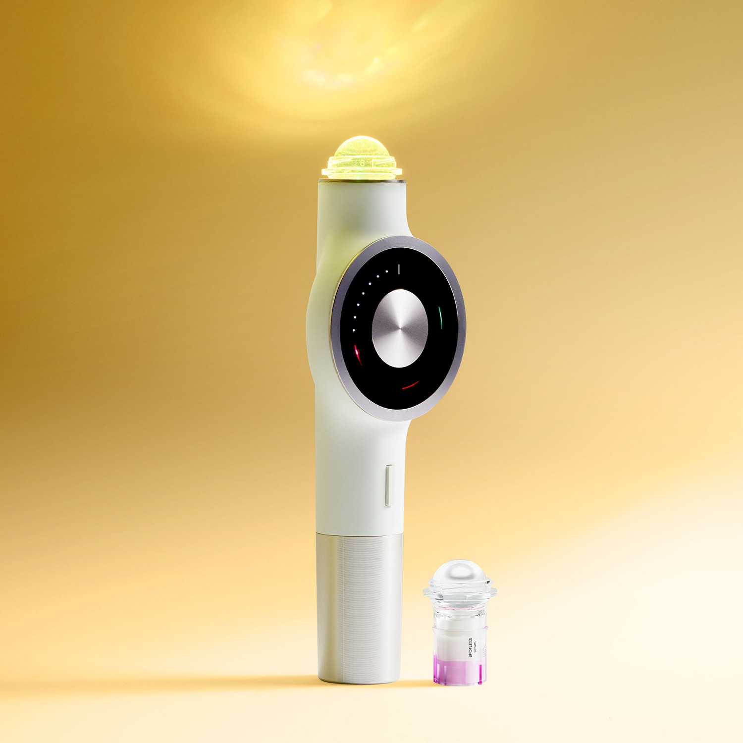 C&aacute;psulas Spotless - S&eacute;rum antimanchas enriquecido con niacinamida, vit. C y AH