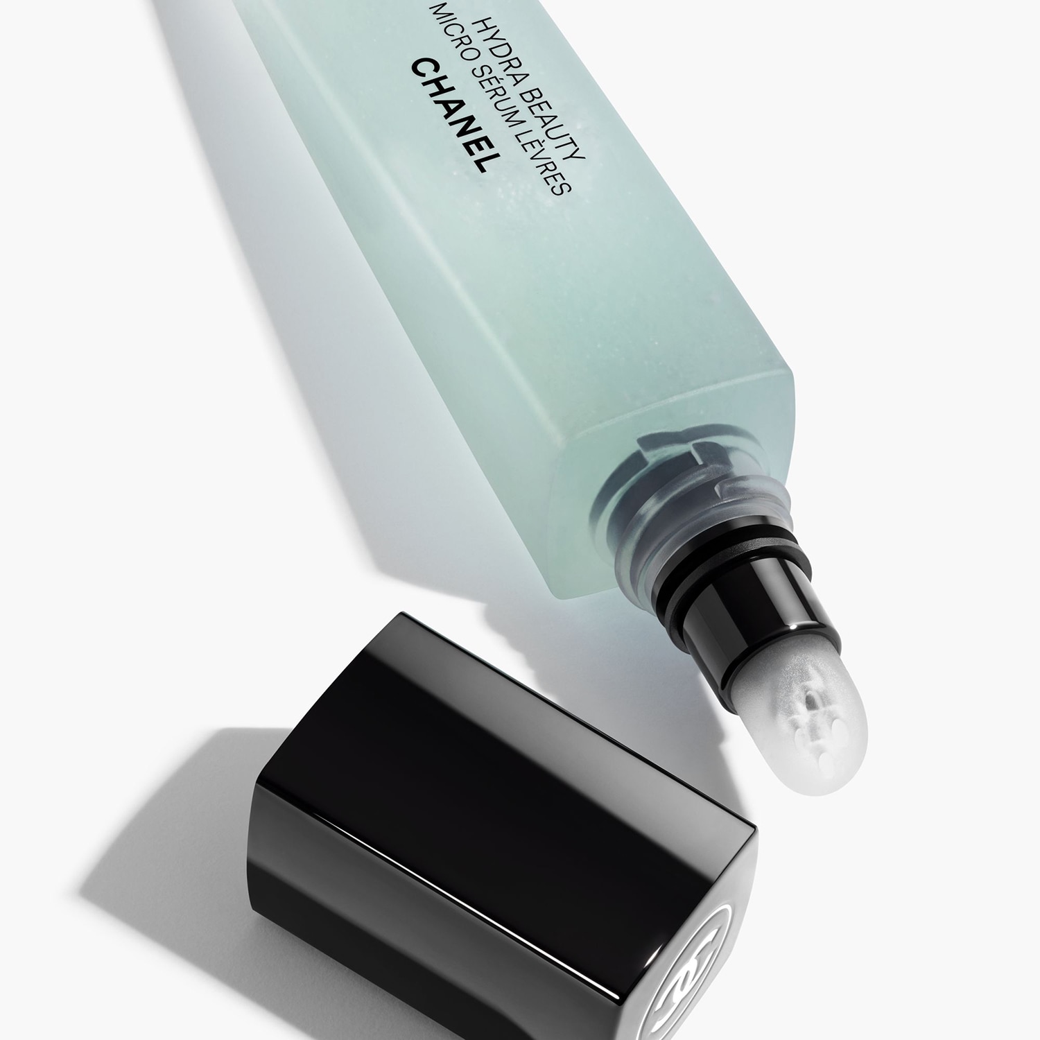 HYDRA BEAUTY MICRO S&Eacute;RUM L&Egrave;VRES - Hidratante Rellenador Intenso