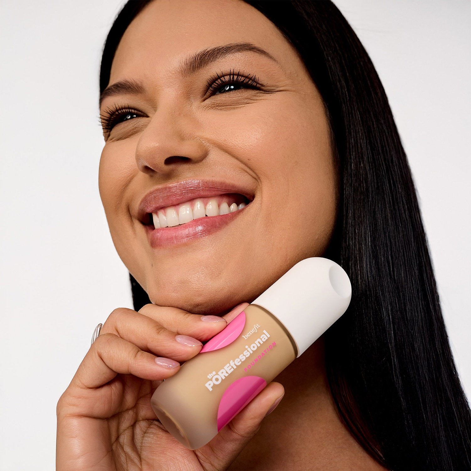 The Porefessional Foundation - Base alisadora y difuminadora con niacinamida