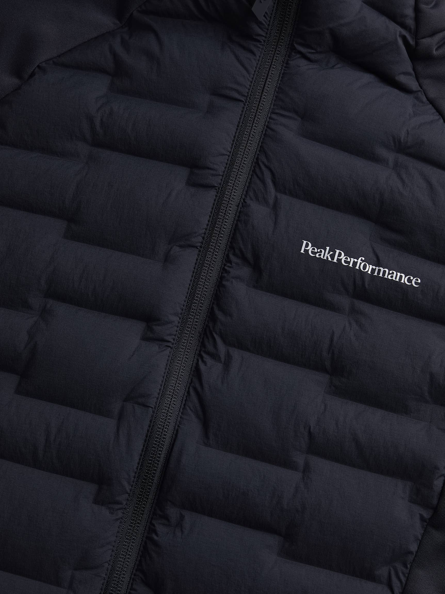 WOMAN'S STRETCH HYBRID JACKET (050 BLACK)