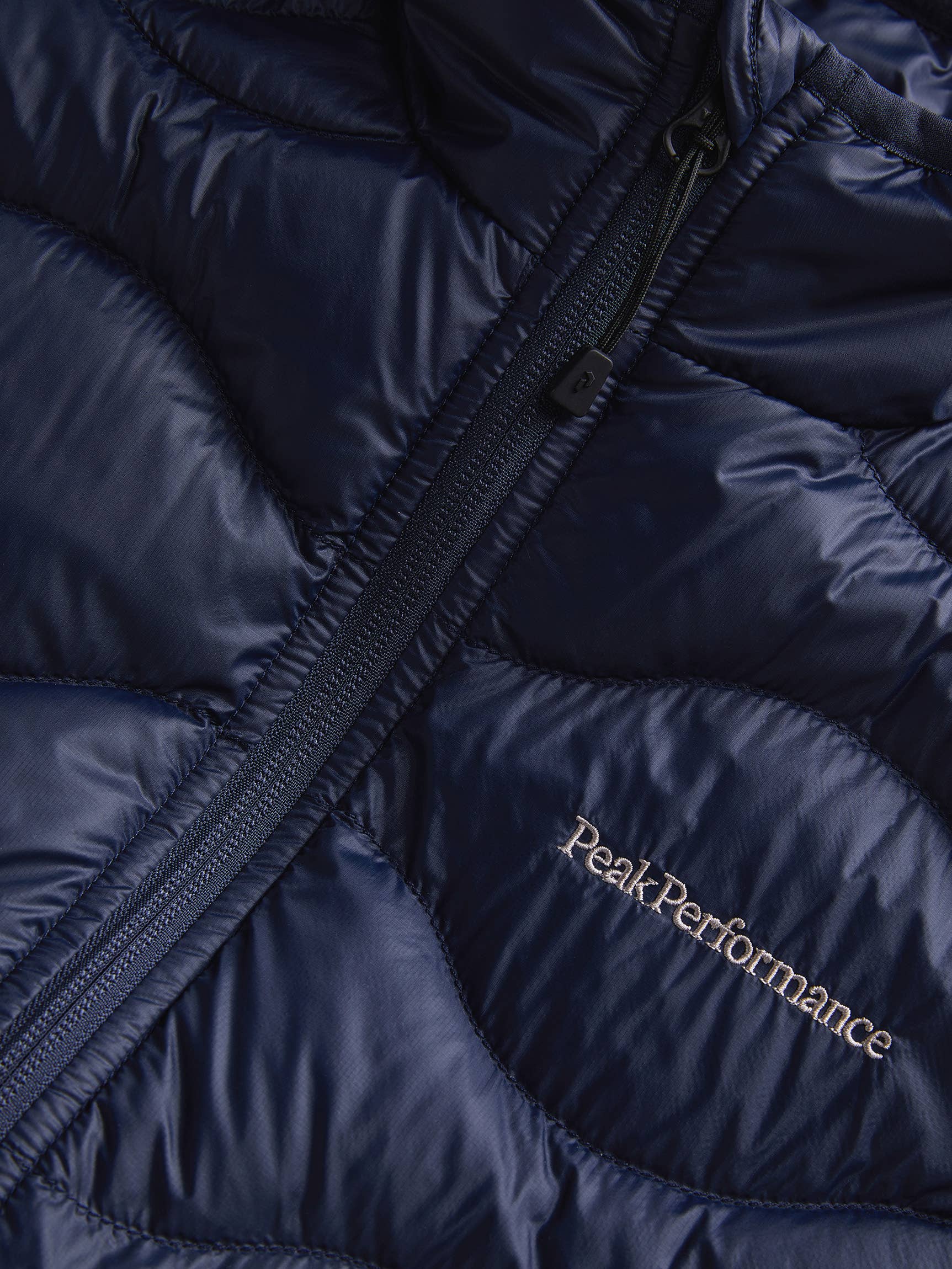 WOMAN'S HELIUM DOWN VEST (2N3 BLUE SHADOW)