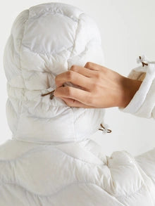 WOMEN'S HELIUM UTILITY DOWN HOOD JACKET (099 OFFWHITE)