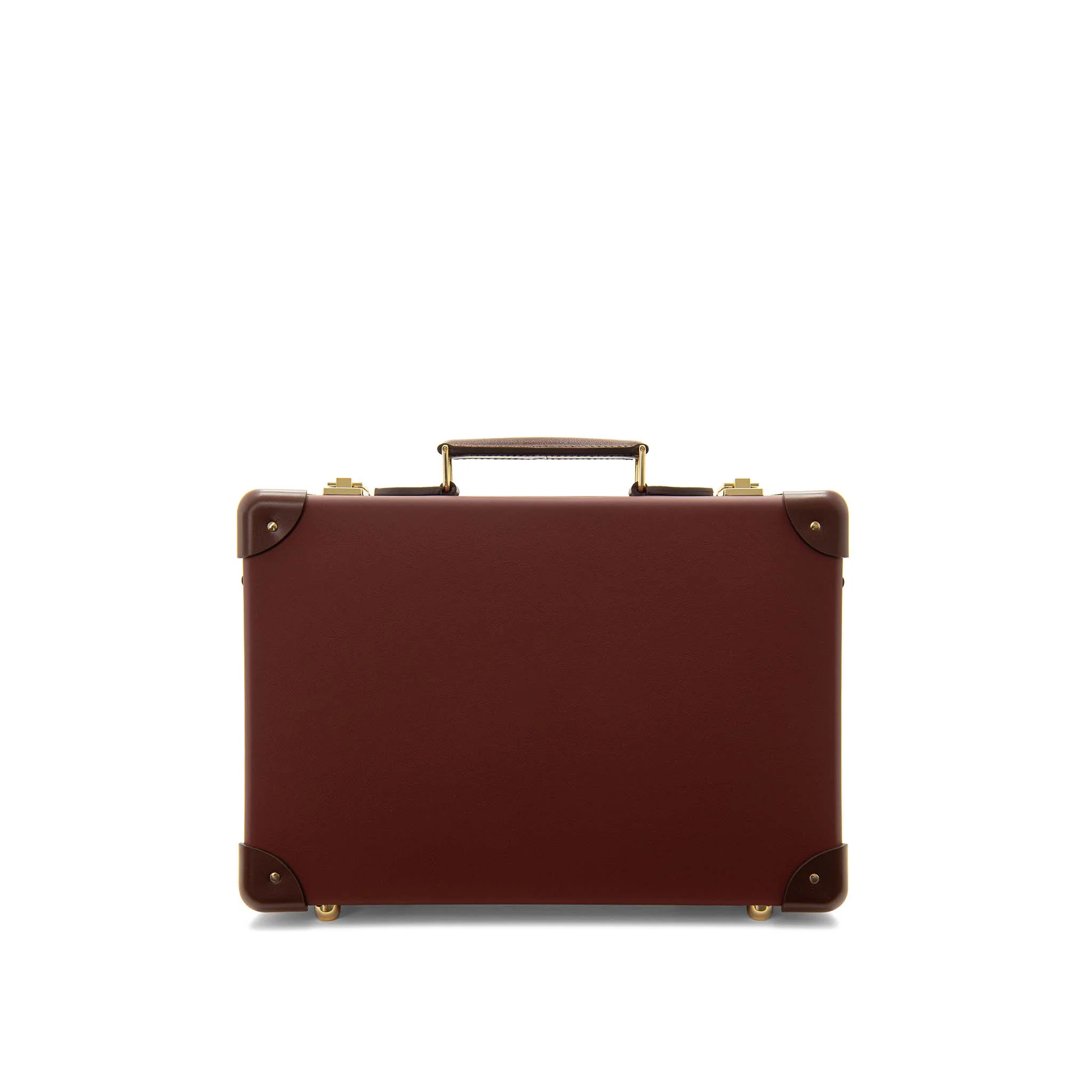 Small Attach&eacute;