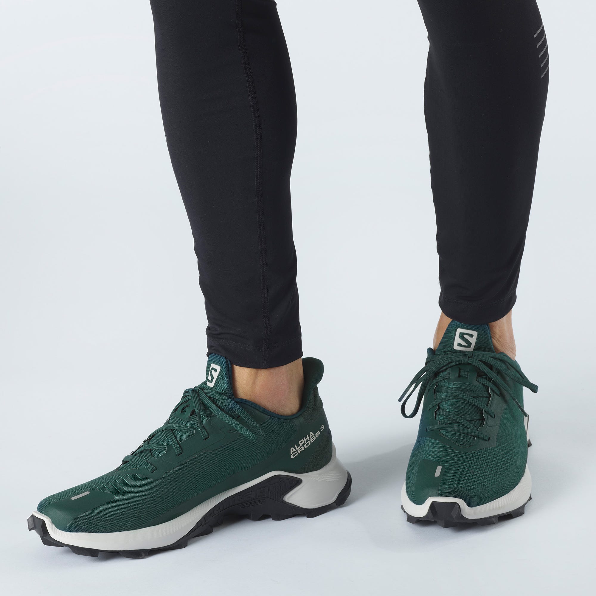 SALOMON ALPHACROSS 3