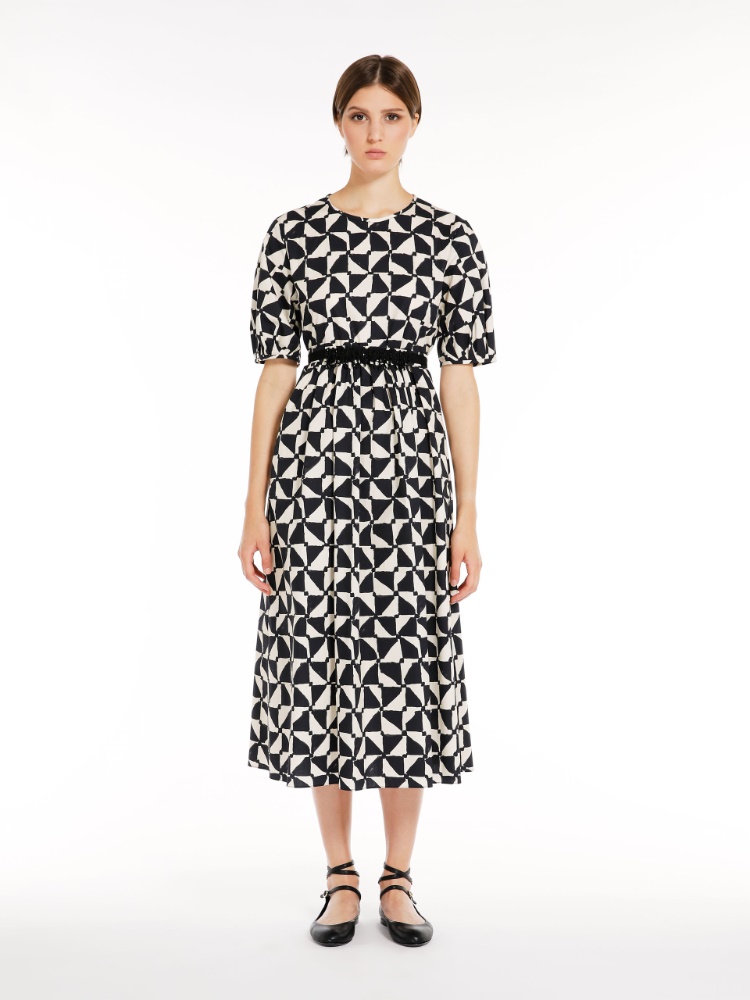 Printed poplin dress