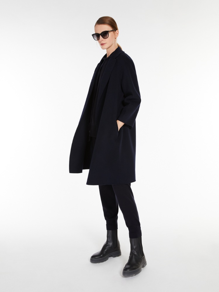 Short wool coat