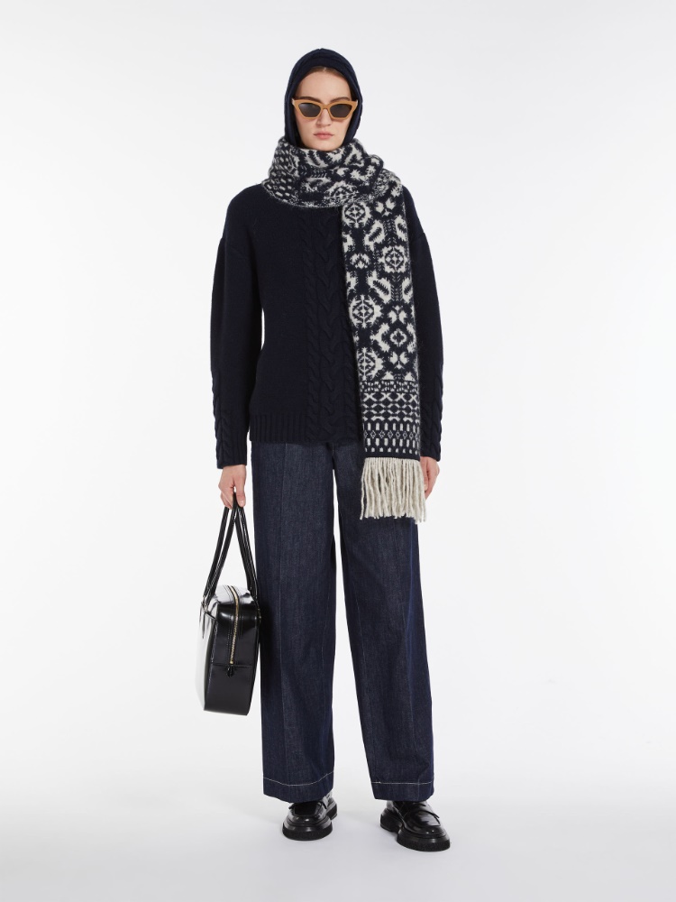 Wool and cashmere hooded sweater