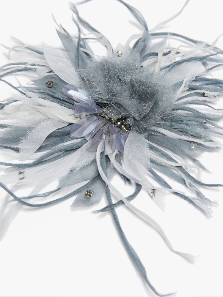 Flower brooch with sequins