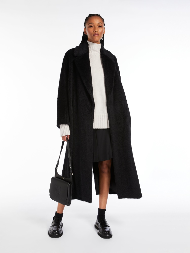 Oversized alpaca and wool coat
