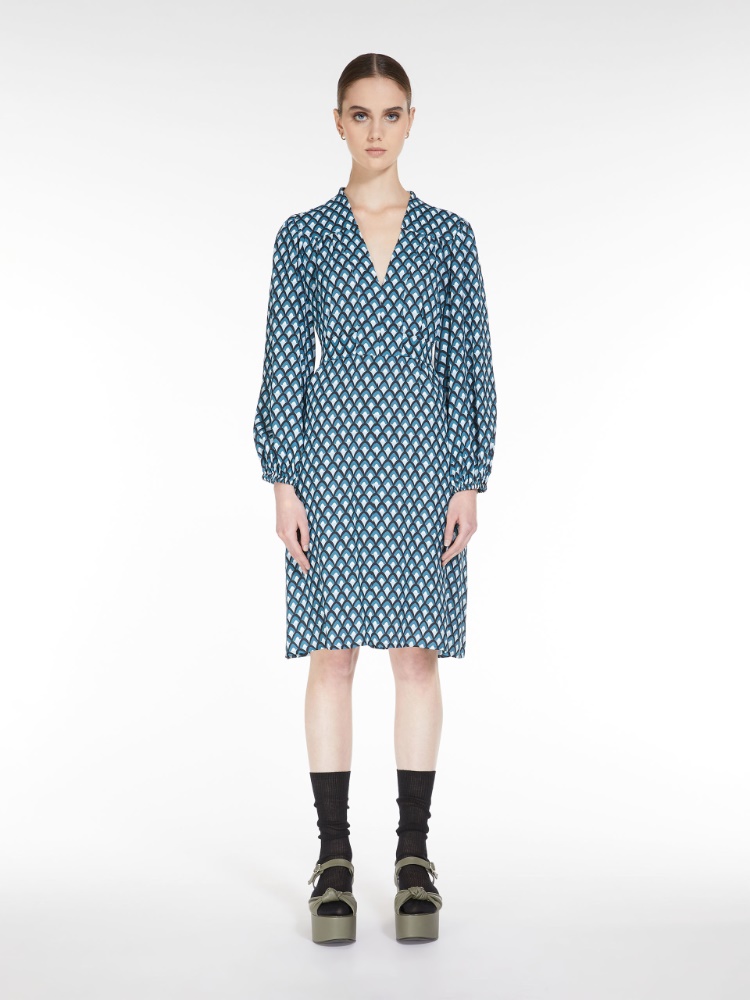 Short dress in georgette