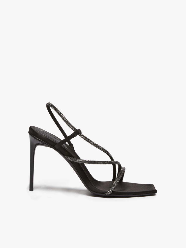 Sandals?with micro crystals