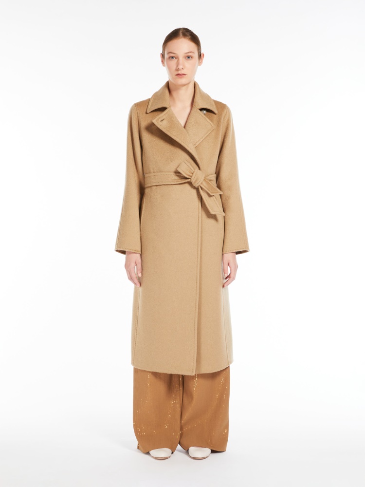 Manuela Icon Coat in cachemire