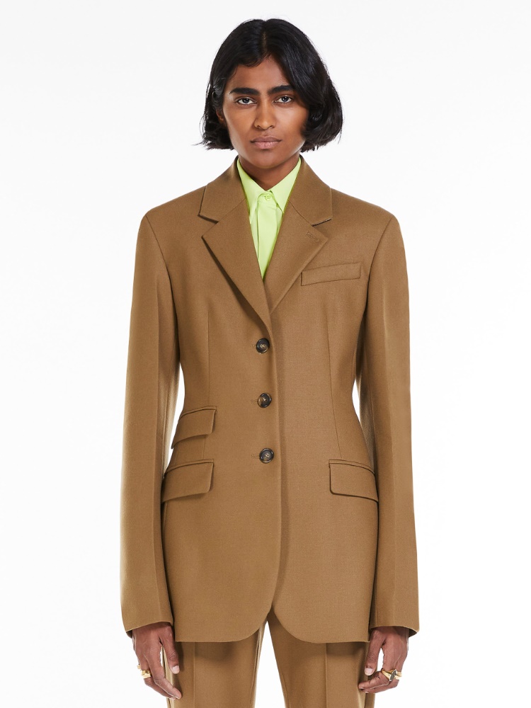 Slim-fit tailored blazer