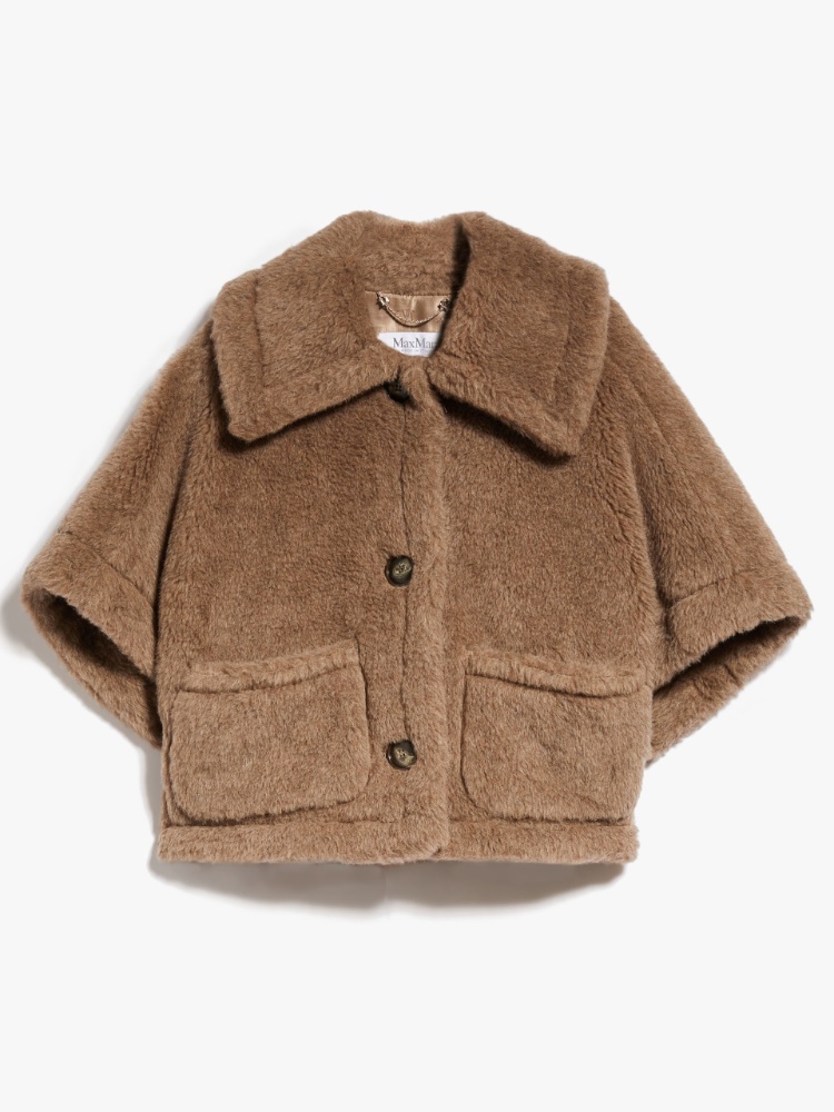 Teddy fabric boxy cape