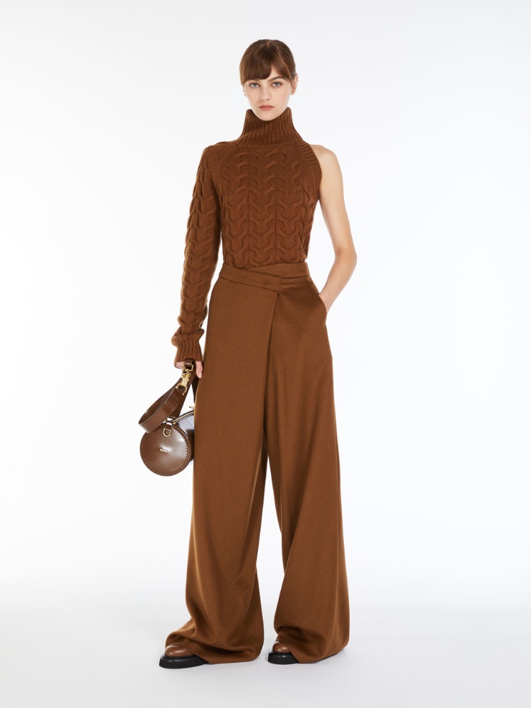 Wool and cashmere one-shoulder turtleneck