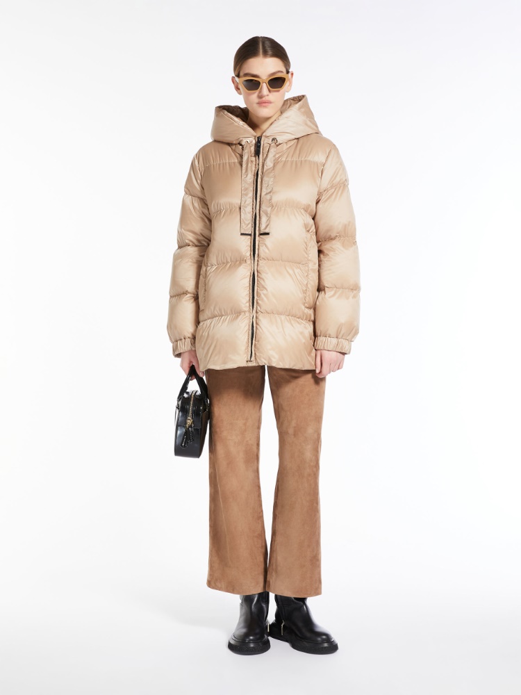 Quilted down jacket in water-resistant canvas