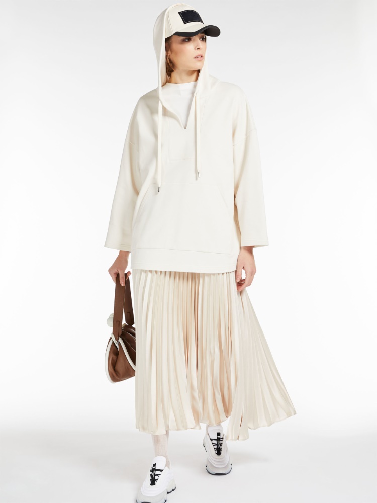 Oversized jersey sweatshirt