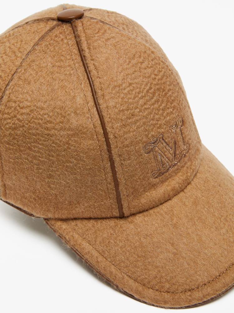 Cashmere baseball cap