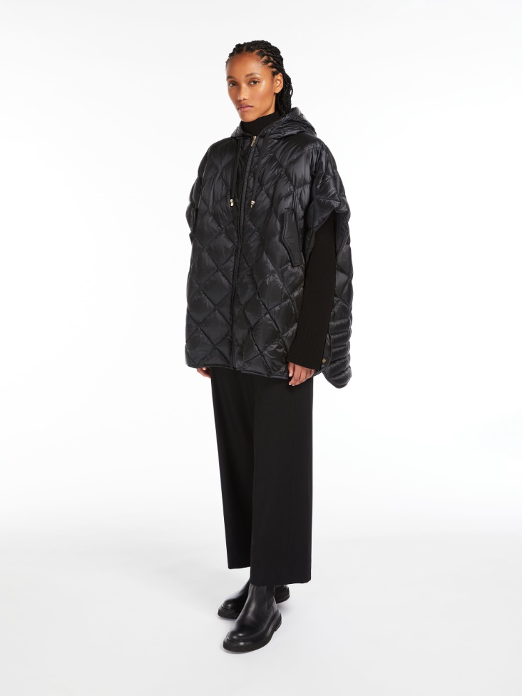 Cape with hood in water-resistant canvas