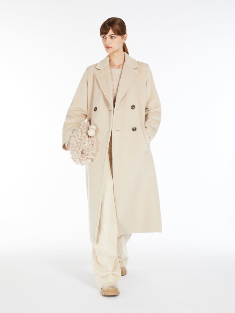 Double-breasted coat in wool and alpaca