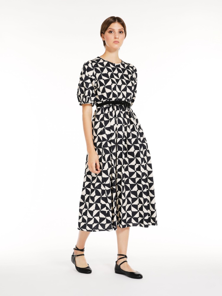 Printed poplin dress