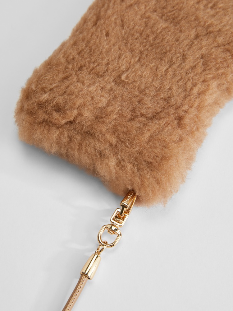 Mittens in Teddy fabric