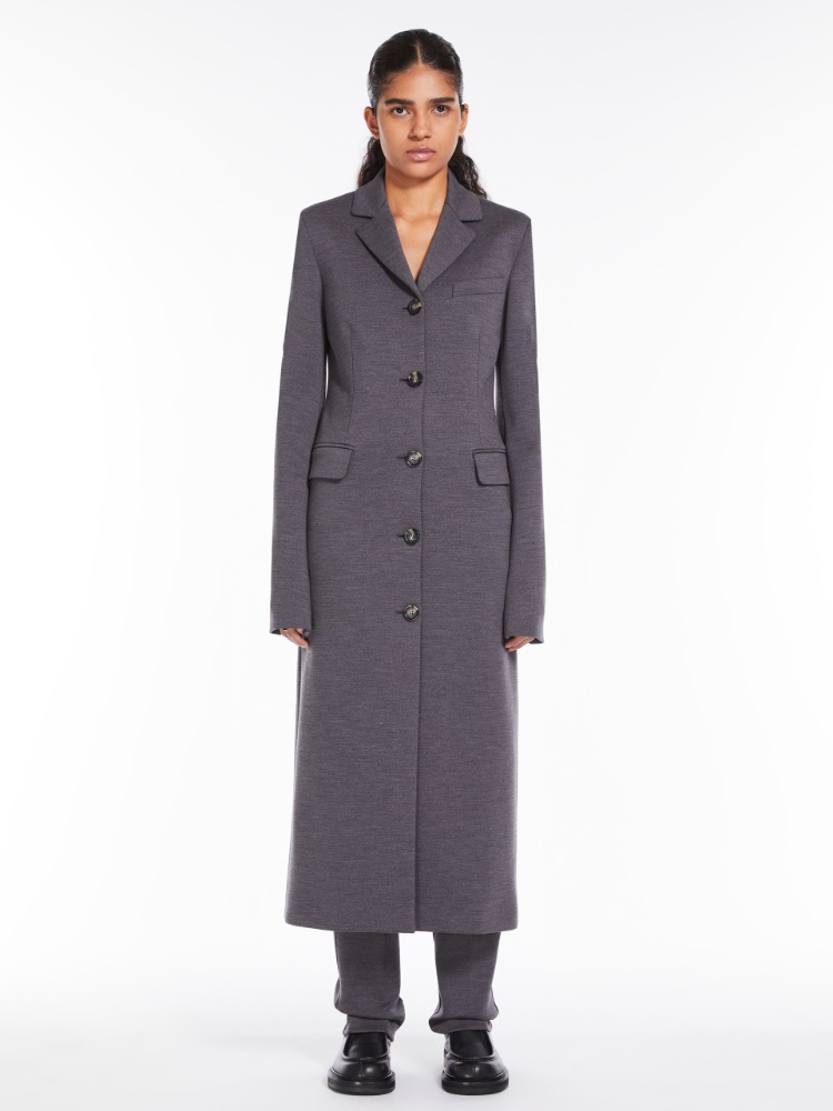 Stretch jersey coat