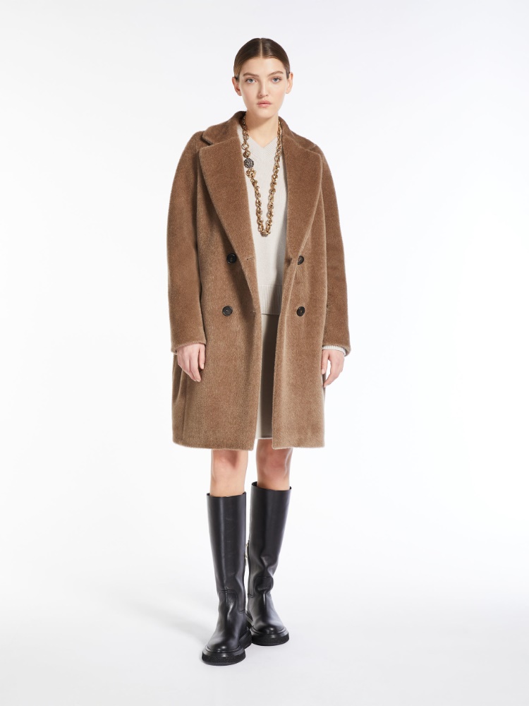 Double-breasted teddy coat