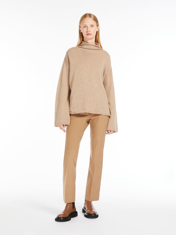 Stretch cotton trousers