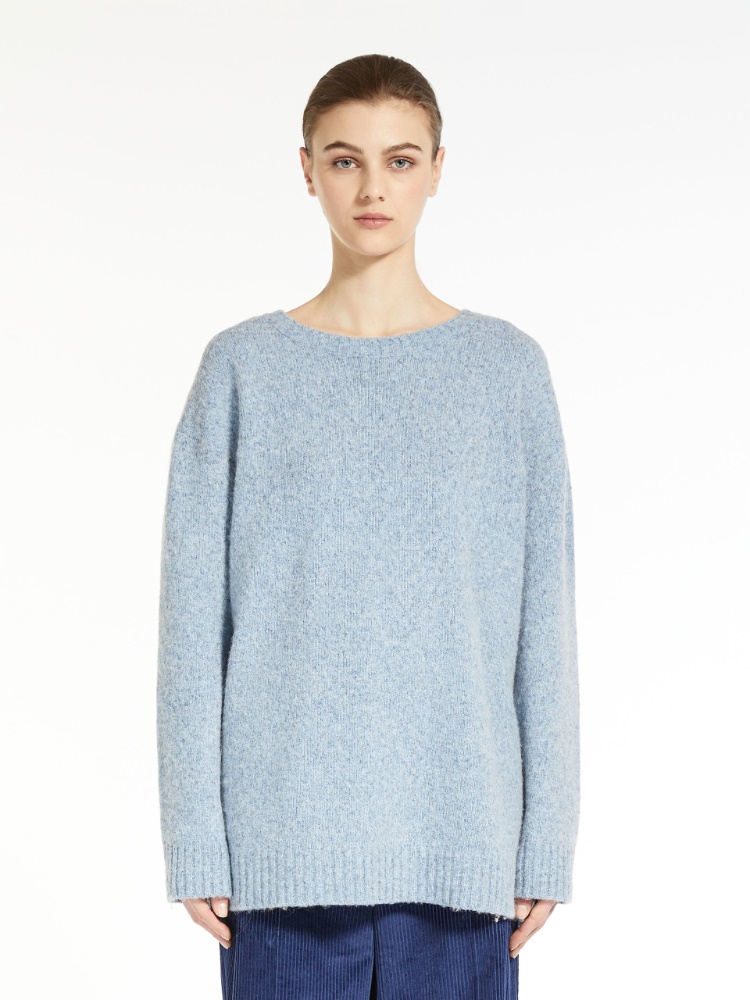 Alpaca and wool yarn sweater