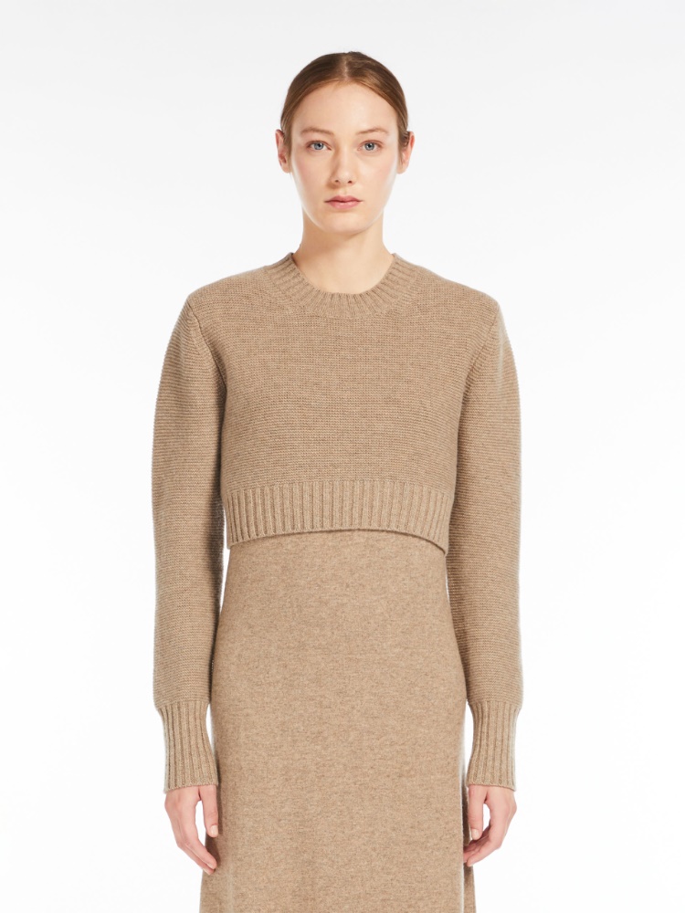 Cropped, cashmere jumper