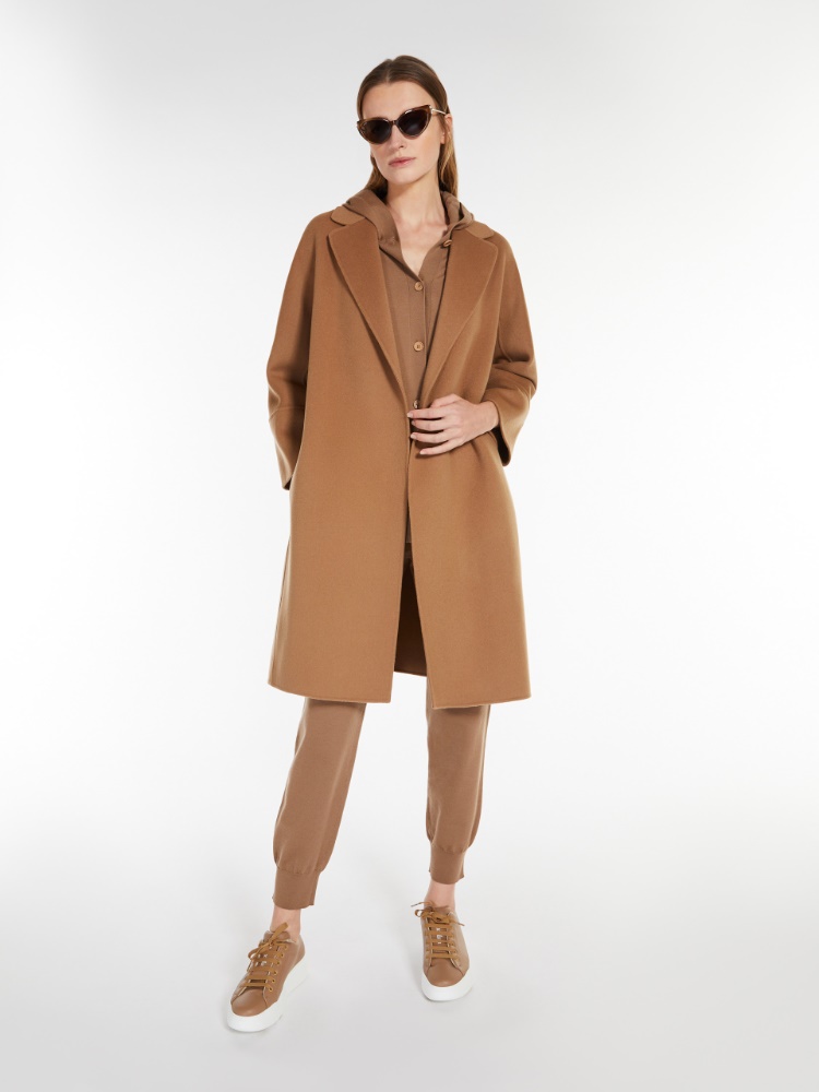 Short wool coat