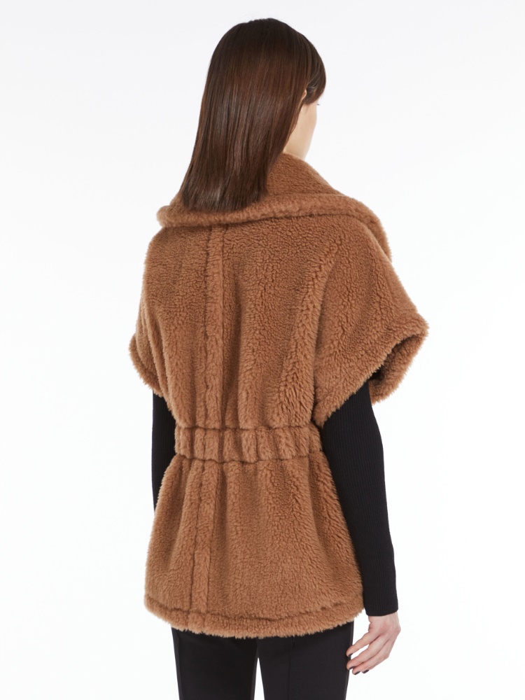 Teddy fabric gilet cape