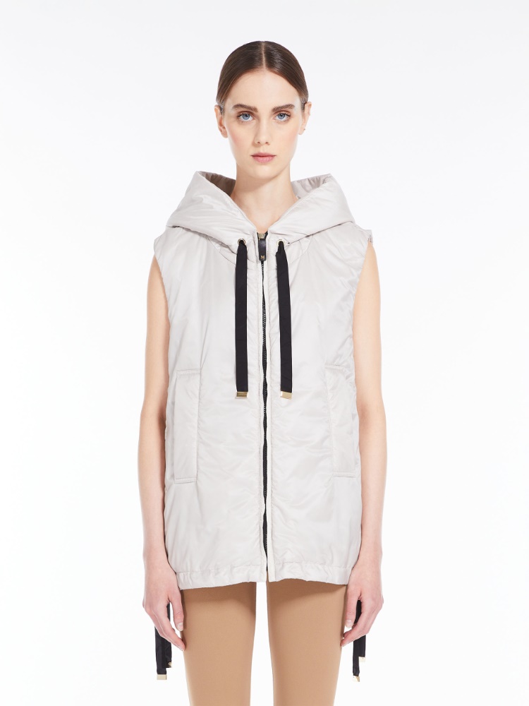 Water-resistant technical canvas gilet