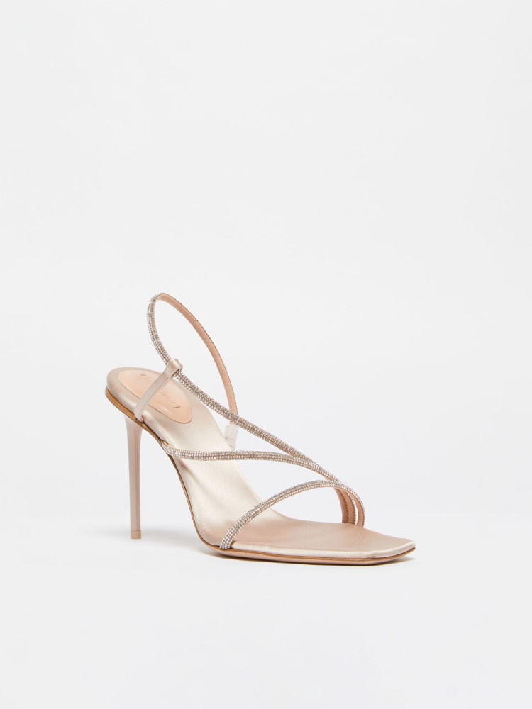 Sandals?with micro crystals